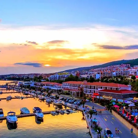 Apollon7 Comfort Apartment Nessebar